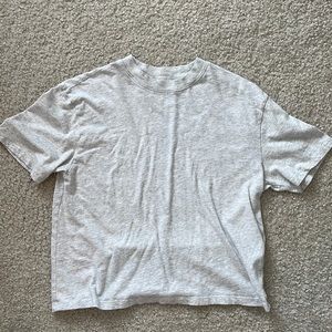 A&F essential tee